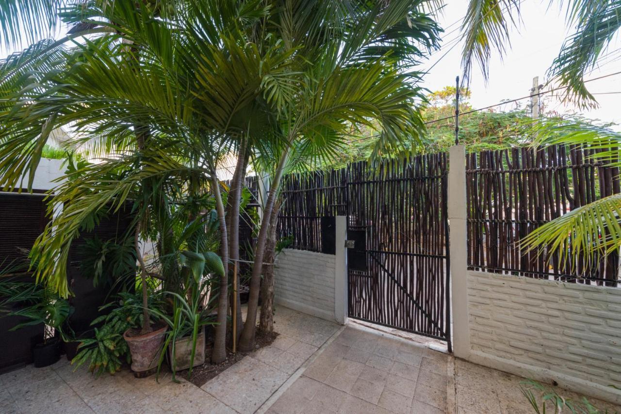 Casa Tropical Hotel Cancun Exterior photo