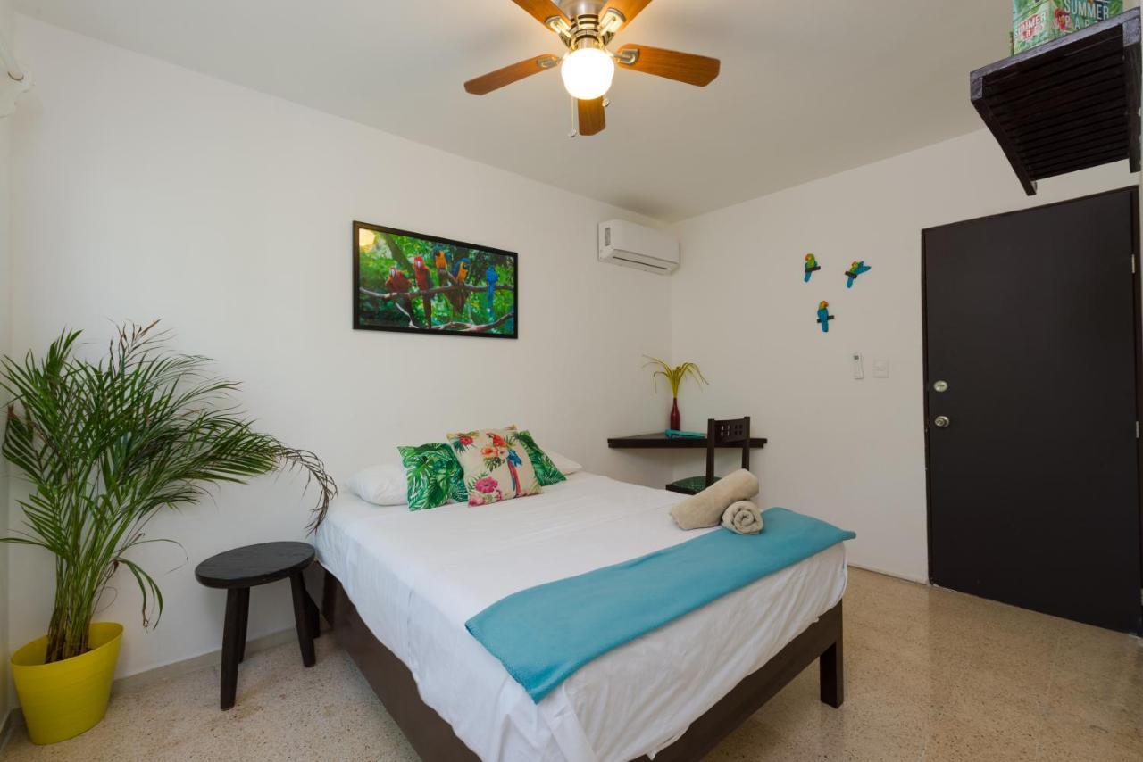 Casa Tropical Hotel Cancun Exterior photo