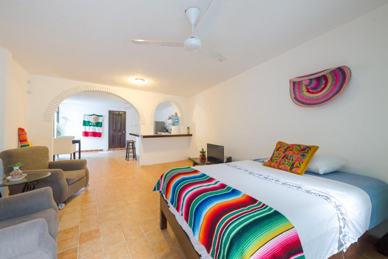 Casa Tropical Hotel Cancun Exterior photo